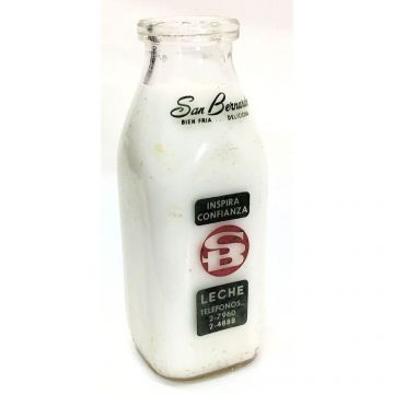 Botella de leche San Bernardo, 473 grs. half quart