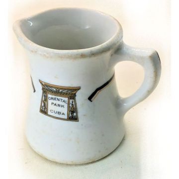 Ceramic creamer cup from Oriental Park, Race Track de La Habana