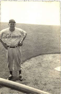 Foto Original Baseball del Club Cubanos - Roberto Ortiz