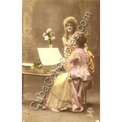 Women at the piano Postcard