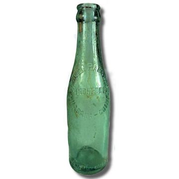 Bottle Ironbeer, 1914 aprox  bottle design. Cuban soft drink