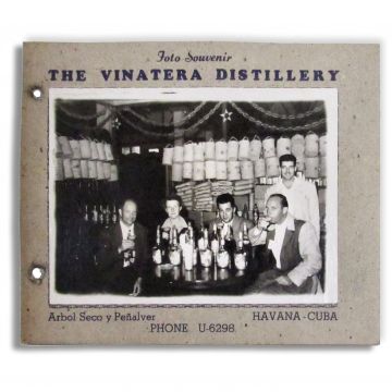 1946 foto souvenier The Vinatera Distillery, Havana